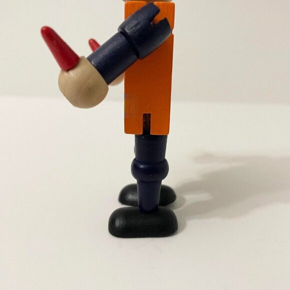 Turkish Airlines Small Wooden Toy Plane Coordinator Moveable Arms and Legs - Picture 6 of 16